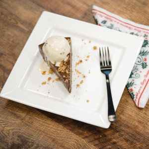 Olympia Lumina Square Plates 233mm