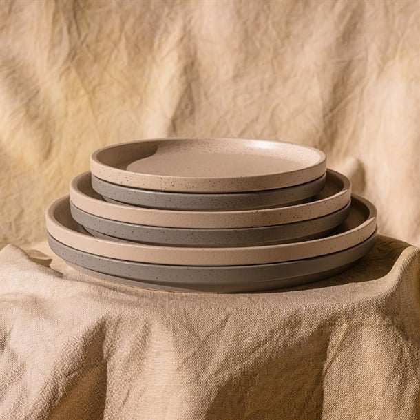 Luzerne Dune Ash Round Plate 214mm (6 Pack) Luzerne Dune Ash Round Plate 214mm (6 Pack)