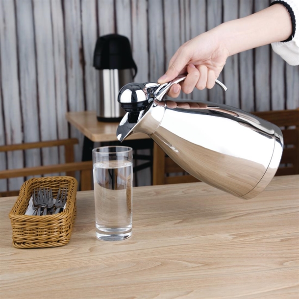 Olympia Vacuum Jug Polished 1.5Ltr Olympia Vacuum Jug Polished 1.5Ltr