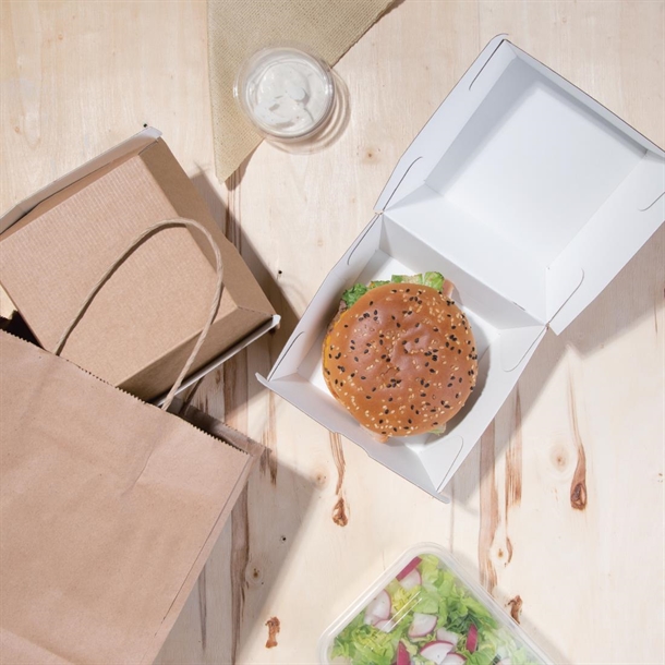 Fiesta Compostable Kraft Burger Boxes Large 112mm (150 Pack) Fiesta Compostable Kraft Burger Boxes Large 112mm (150 Pack)