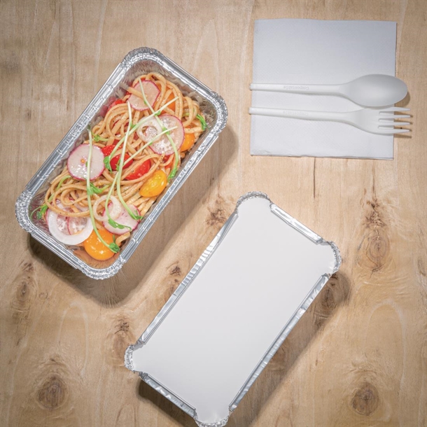 Nisbets Essentials Foil Containers and Lids 250ml (50 Pack) Nisbets Essentials Foil Containers and Lids 250ml (50 Pack)