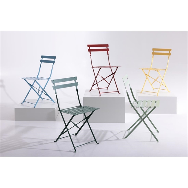 Bolero Red Pavement Style Steel Folding Chairs (Pack of 2)