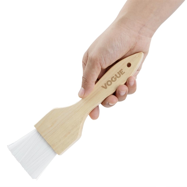 Vogue Wooden Handle Pastry Brush 215mm Vogue Wooden Handle Pastry Brush 215mm