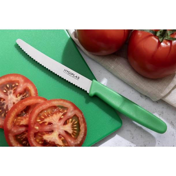 Hygiplas Serrated Tomato Knife Green 105mm Hygiplas Serrated Tomato Knife Green 105mm