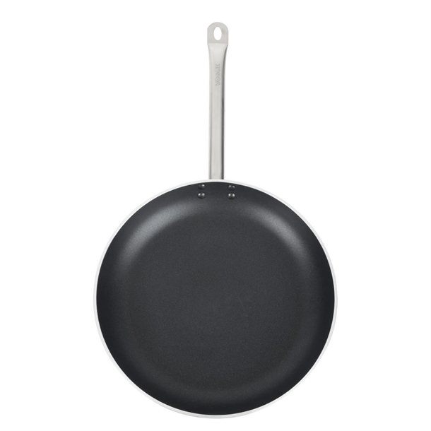 Vogue Aluminium Non-Stick Teflon Induction Frying Pan 400mm Vogue Aluminium Non-Stick Teflon Induction Frying Pan 400mm