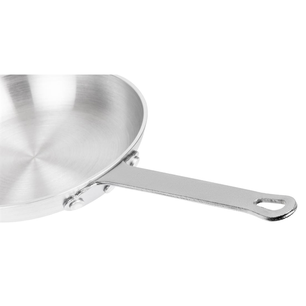 Vogue Aluminium Frying Pan 240mm Vogue Aluminium Frying Pan 240mm