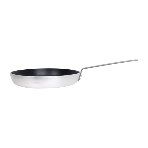 Vogue Aluminium Non-stick Teflon Platinum Plus Oval Frying Pan 40cm Vogue Aluminium Non-stick Teflon Platinum Plus Oval Frying Pan 40cm