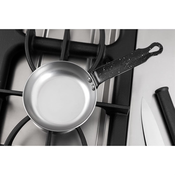 Vogue Carbon Steel Blini Pan 140mm Vogue Carbon Steel Blini Pan 140mm