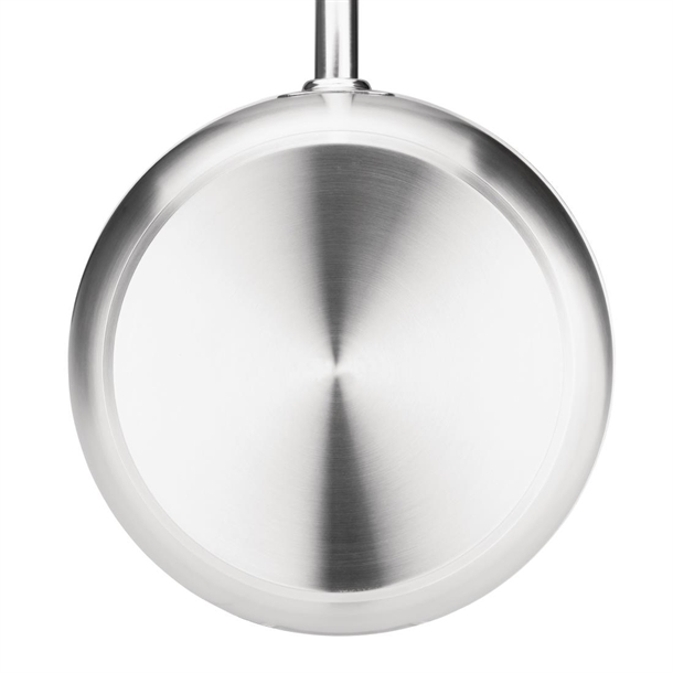 Vogue Stainless Steel & Aluminium Tri-Wall Frying Pan 240mm Vogue Stainless Steel & Aluminium Tri-Wall Frying Pan 240mm