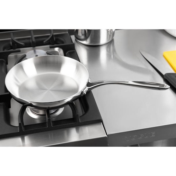 Vogue Stainless Steel & Aluminium Tri-Wall Frying Pan 240mm Vogue Stainless Steel & Aluminium Tri-Wall Frying Pan 240mm