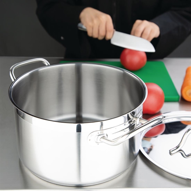 Nisbets Essentials Stainless Steel Stew Pot With Lid 240mm