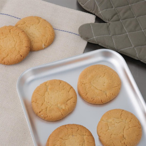 Vogue Aluminium Baking Sheet 319mm Vogue Aluminium Baking Sheet 319mm