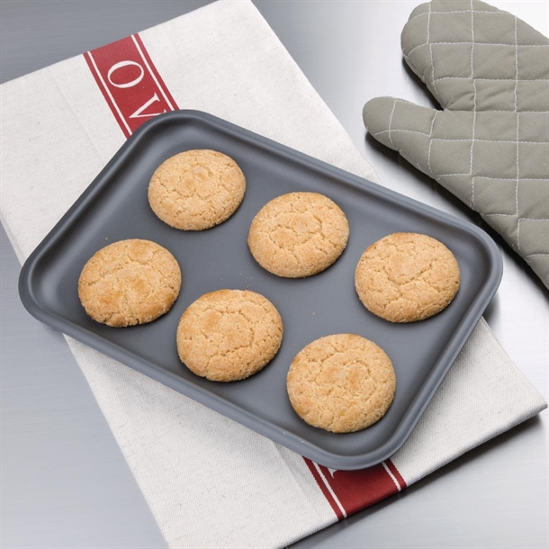 Vogue Anodised Aluminium Baking Tray 326mm Vogue Anodised Aluminium Baking Tray 326mm