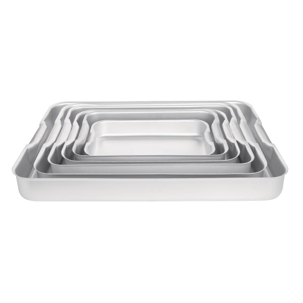 Vogue Aluminium Roasting Dish 610mm Vogue Aluminium Roasting Dish 610mm