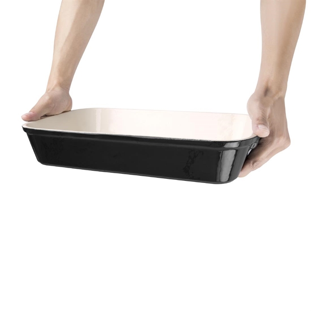 Vogue Black Cast Iron Roasting Dish 3080ml