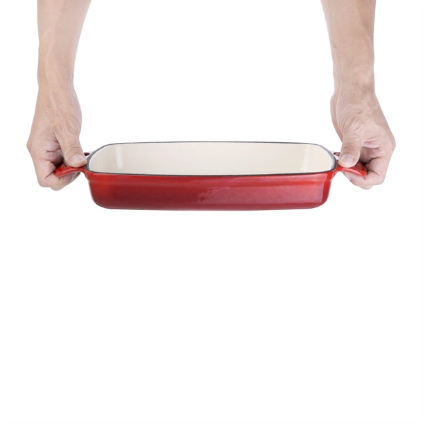 Vogue Red Rectangular Cast Iron Dish 1.8Ltr Vogue Red Rectangular Cast Iron Dish 1.8Ltr