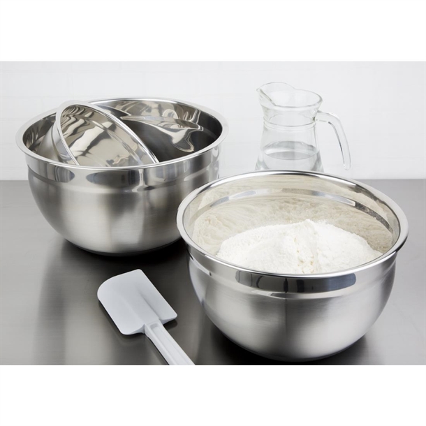 Vogue 8Ltr Mixing Bowl with Silicone Base