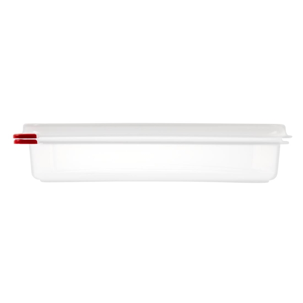 Araven Polypropylene 1/2 Gastronorm Containers With Lids 65mm (4 Pack) Araven Polypropylene 1/2 Gastronorm Containers With Lids 65mm (4 Pack)