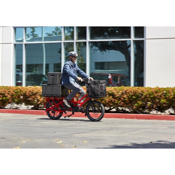 Cambro GOBOX EPP260 Top Loading GN Pan Carrier for 1/2 x 150mm Pans - Black Cambro GOBOX EPP260 Top Loading GN Pan Carrier for 1/2 x 150mm Pans - Black