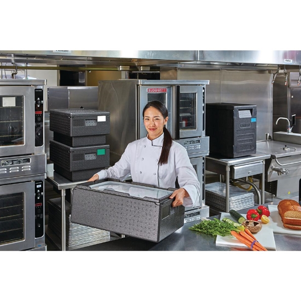 Cambro GOBOX EPP160 Top Loading GN Pan Carrier for 1/1 x 150mm pans - Black Cambro GOBOX EPP160 Top Loading GN Pan Carrier for 1/1 x 150mm pans - Black