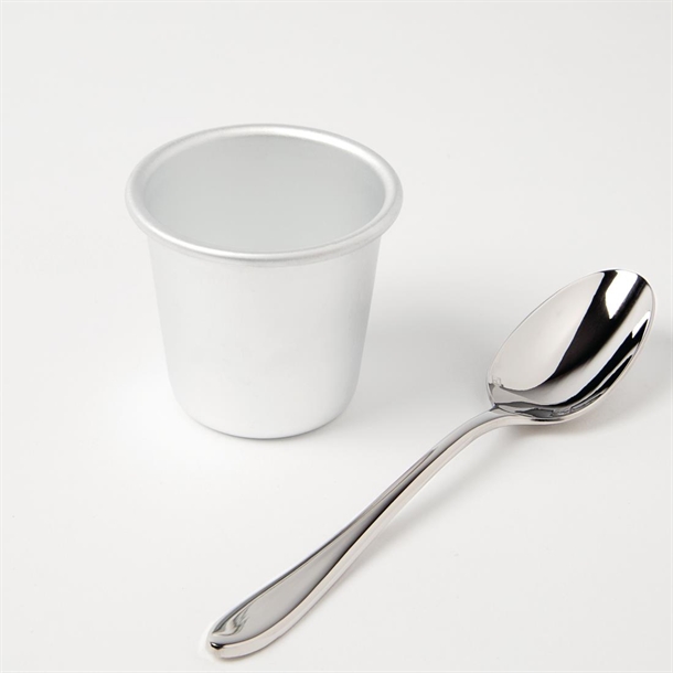 Vogue Aluminium Extra Deep Mini Dariole Mould 114ml Vogue Aluminium Extra Deep Mini Dariole Mould 114ml