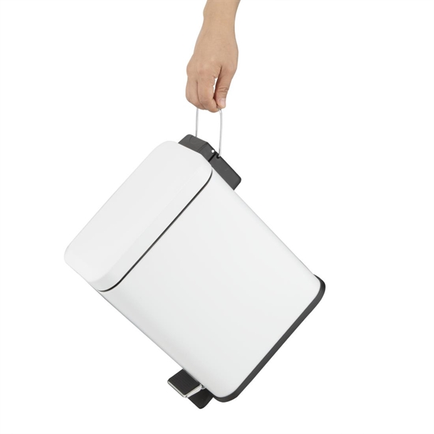 Jantex Slim Pedal Bin White 5Ltr Jantex Slim Pedal Bin White 5Ltr