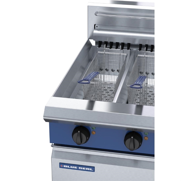 Blue Seal Evolution E44 Fryer Twin Pan 450mm Blue Seal Evolution E44 Fryer Twin Pan 450mm