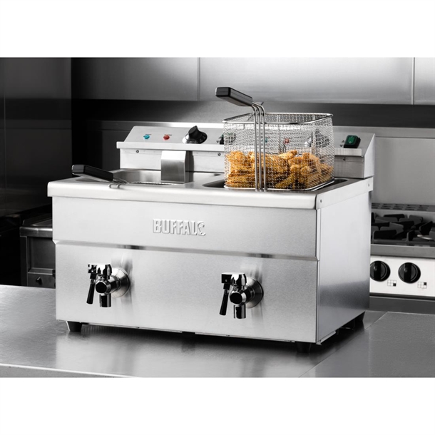 Apuro Twin Tank Induction Fryer - 2x7.5ltr - 2x3kW