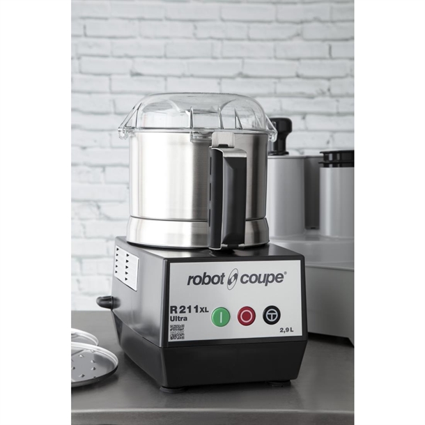 Robot Coupe Food Processor & Veg Prep R211XL Ultra Robot Coupe Food Processor & Veg Prep R211XL Ultra