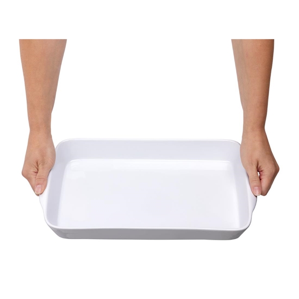 Olympia Whiteware Oblong Roasting Dishes 395 x 219mm (6 Pack) Olympia Whiteware Oblong Roasting Dishes 395 x 219mm (6 Pack)